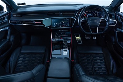 2020 Audi RS6 - Thumbnail