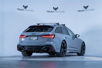 2020 Audi RS6 - Thumbnail