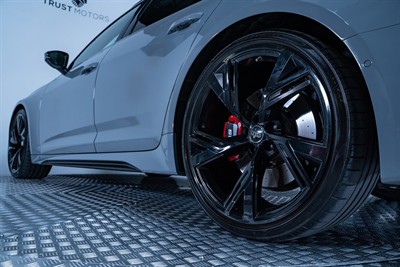 2020 Audi RS6 - Thumbnail
