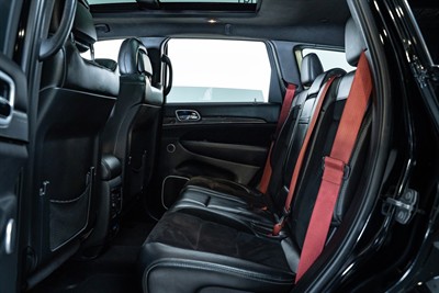 2019 Jeep Grand Cherokee - Thumbnail