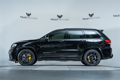 2019 Jeep Grand Cherokee - Thumbnail