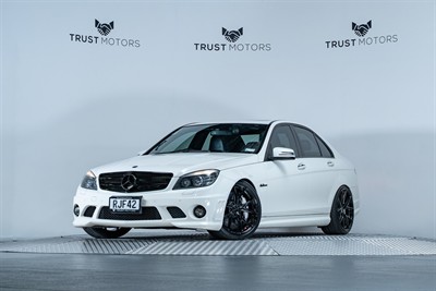 2010 Mercedes-Benz C 63 - Thumbnail