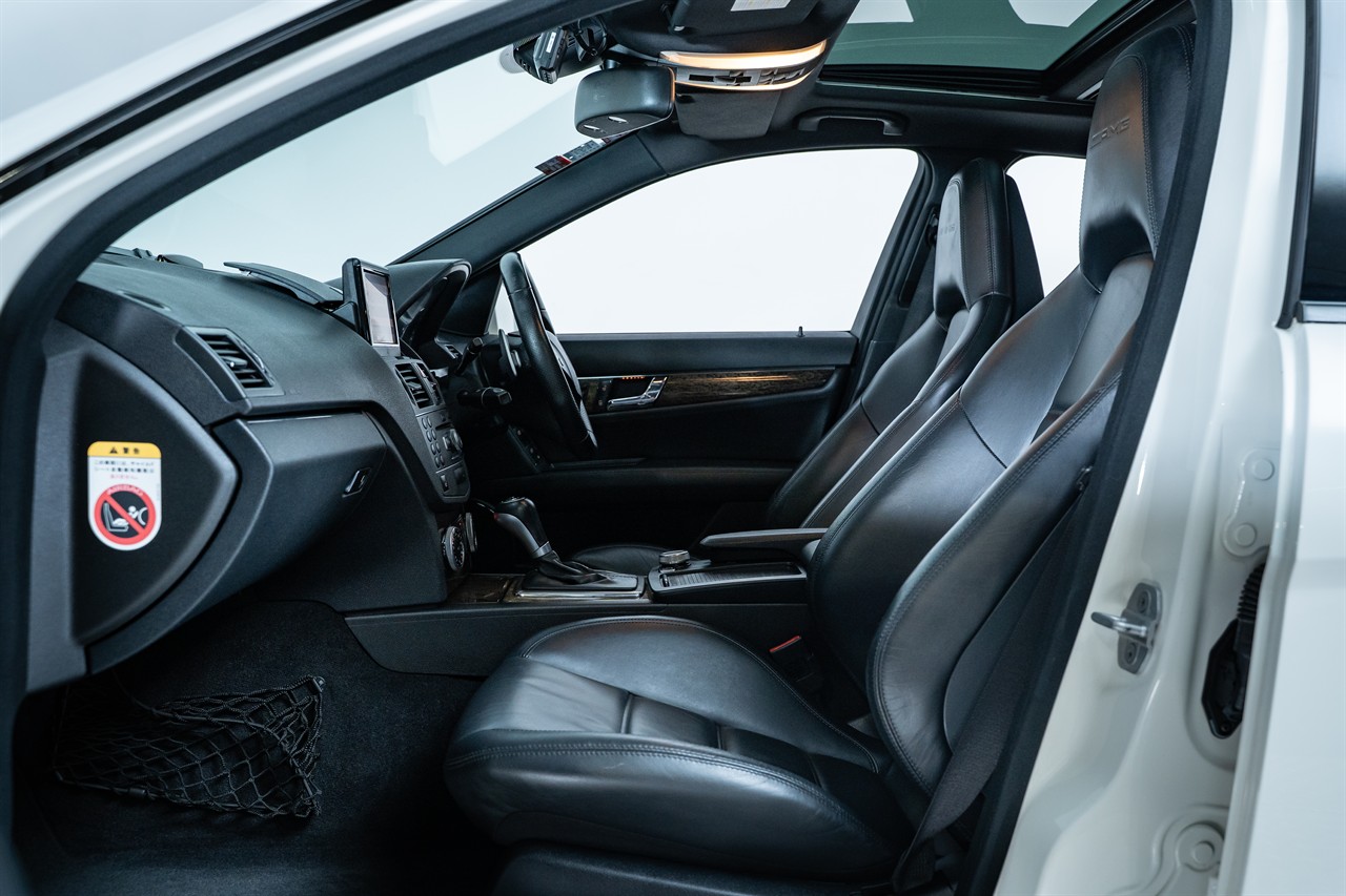 2010 Mercedes-Benz C 63