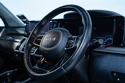 2022 Kia Sorento - Thumbnail