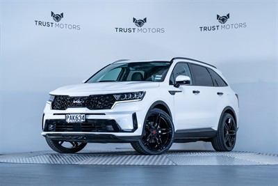2022 Kia Sorento - Thumbnail