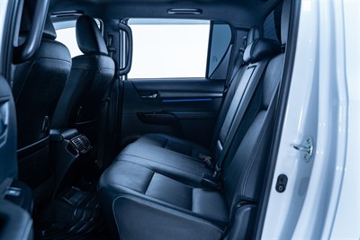2022 Toyota Hilux - Thumbnail