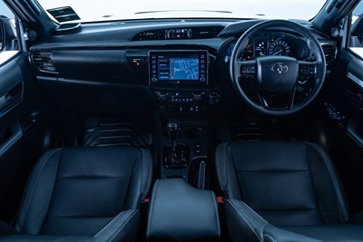 2022 Toyota Hilux - Thumbnail