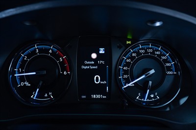 2022 Toyota Hilux - Thumbnail