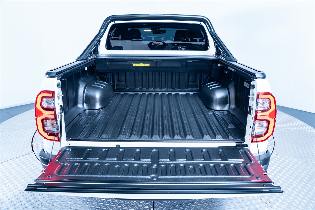 2022 Toyota Hilux