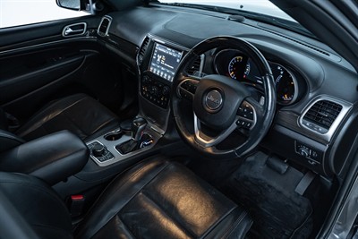 2018 Jeep Grand Cherokee - Thumbnail