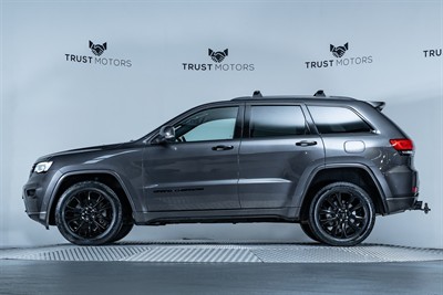 2018 Jeep Grand Cherokee - Thumbnail