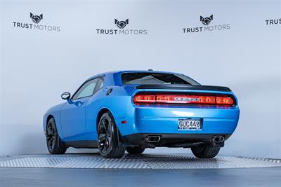 2009 Dodge Challenger - Thumbnail