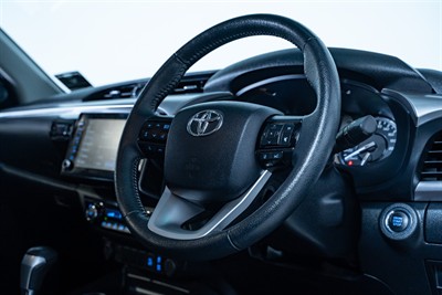 2020 Toyota Hilux - Thumbnail