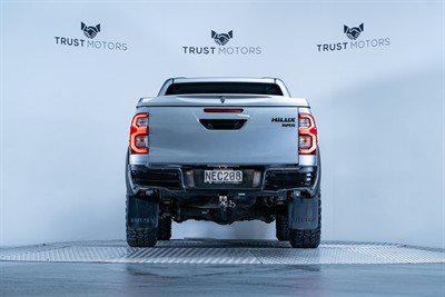 2020 Toyota Hilux - Thumbnail