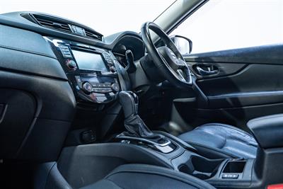 2018 Nissan X-Trail - Thumbnail