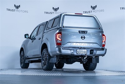 2021 Nissan Navara - Thumbnail