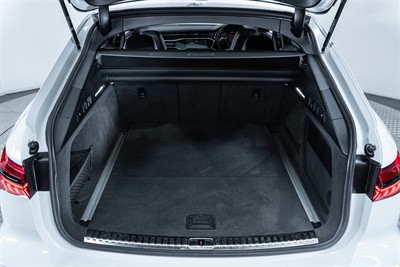 2021 Audi RS6 - Thumbnail