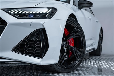 2021 Audi RS6 - Thumbnail