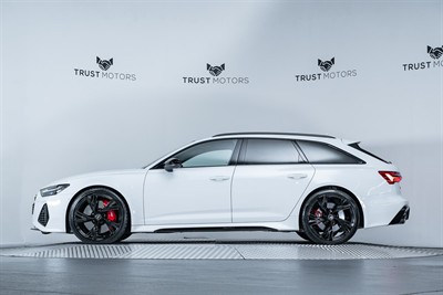 2021 Audi RS6 - Thumbnail