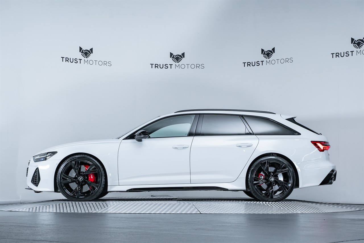 2021 Audi RS6