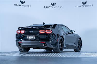 2019 Chevrolet Camaro - Thumbnail