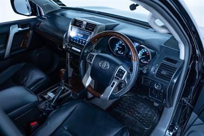 2011 Toyota Landcruiser Prado - Thumbnail