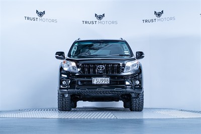 2011 Toyota Landcruiser Prado - Thumbnail