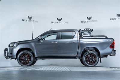 2021 Toyota Hilux - Thumbnail
