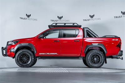 2021 Toyota Hilux - Thumbnail