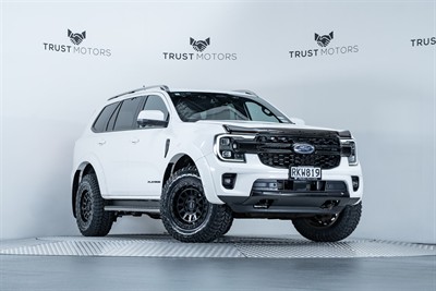 2023 Ford Everest