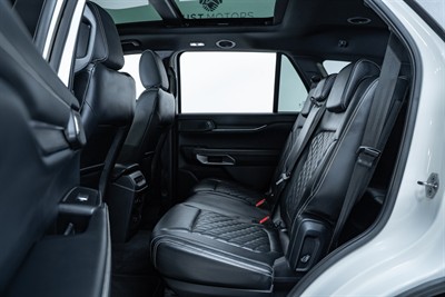 2023 Ford Everest - Thumbnail