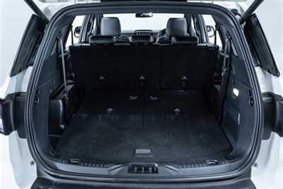 2023 Ford Everest - Thumbnail