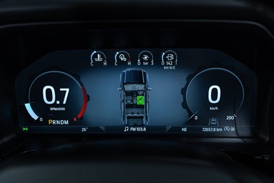 2023 Ford Everest - Thumbnail