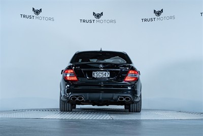 2010 Mercedes-Benz C 63 - Thumbnail