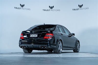 2010 Mercedes-Benz C 63 - Thumbnail