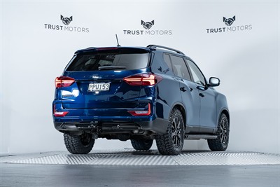 2022 Ssangyong Rexton - Thumbnail