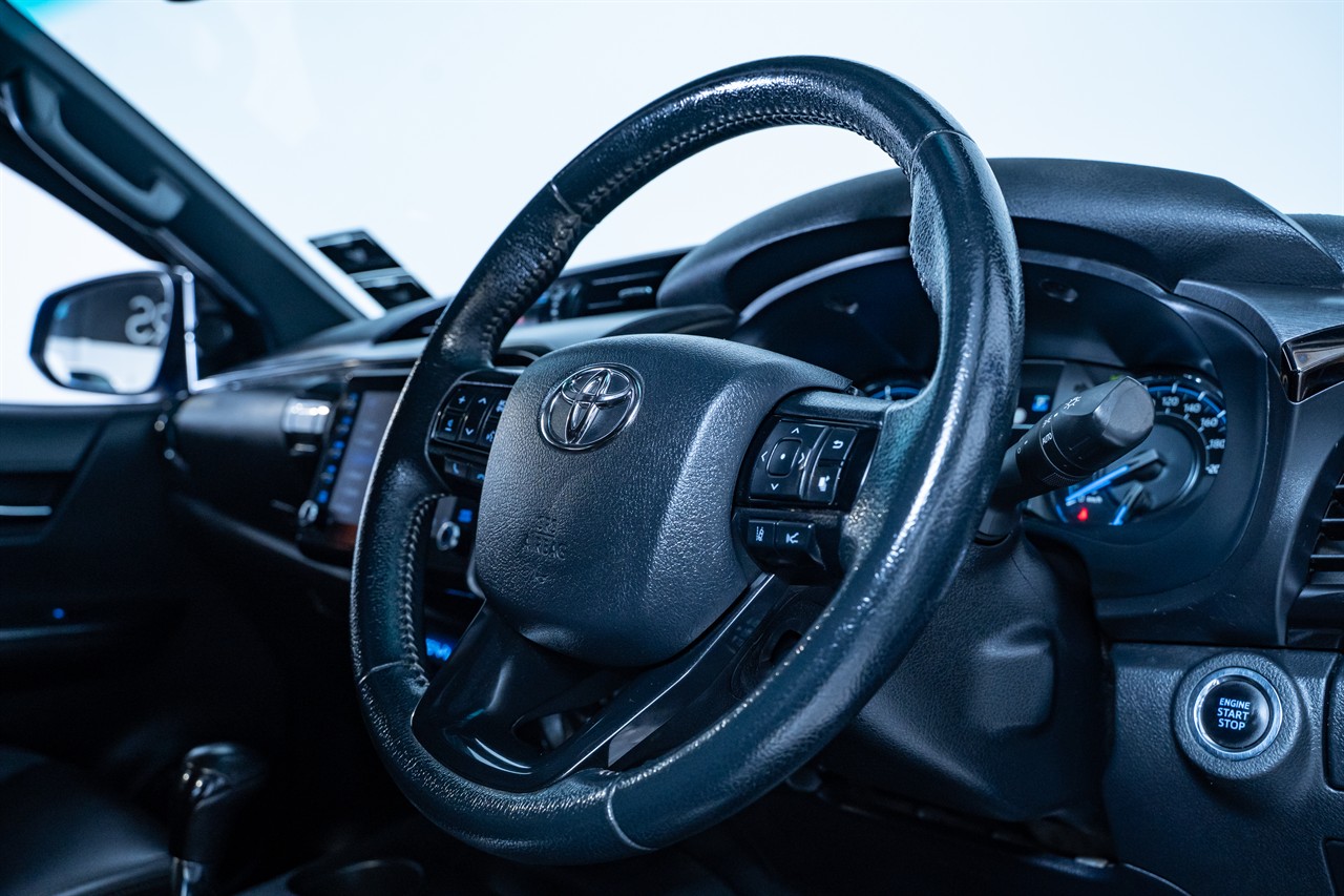 2024 Toyota Hilux