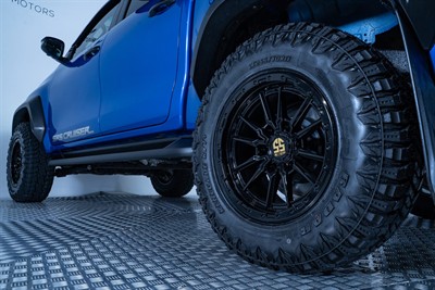 2024 Toyota Hilux - Thumbnail
