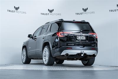 2019 Holden Acadia - Thumbnail