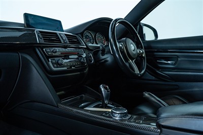 2016 BMW M4 - Thumbnail