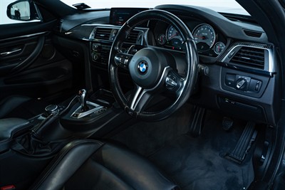 2016 BMW M4 - Thumbnail