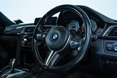2016 BMW M4 - Thumbnail