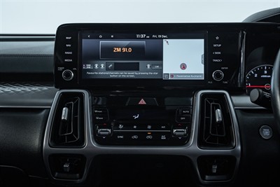 2022 Kia Sorento - Thumbnail