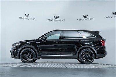 2022 Kia Sorento - Thumbnail