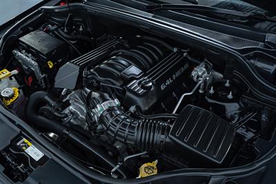 2020 Jeep Grand Cherokee - Thumbnail