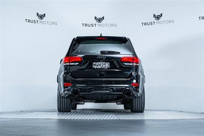 2020 Jeep Grand Cherokee - Thumbnail