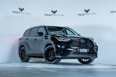 2021 Toyota Highlander - Thumbnail