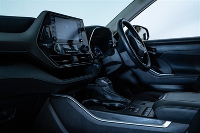 2021 Toyota Highlander - Thumbnail