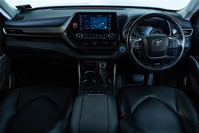 2021 Toyota Highlander - Thumbnail