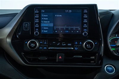 2021 Toyota Highlander - Thumbnail